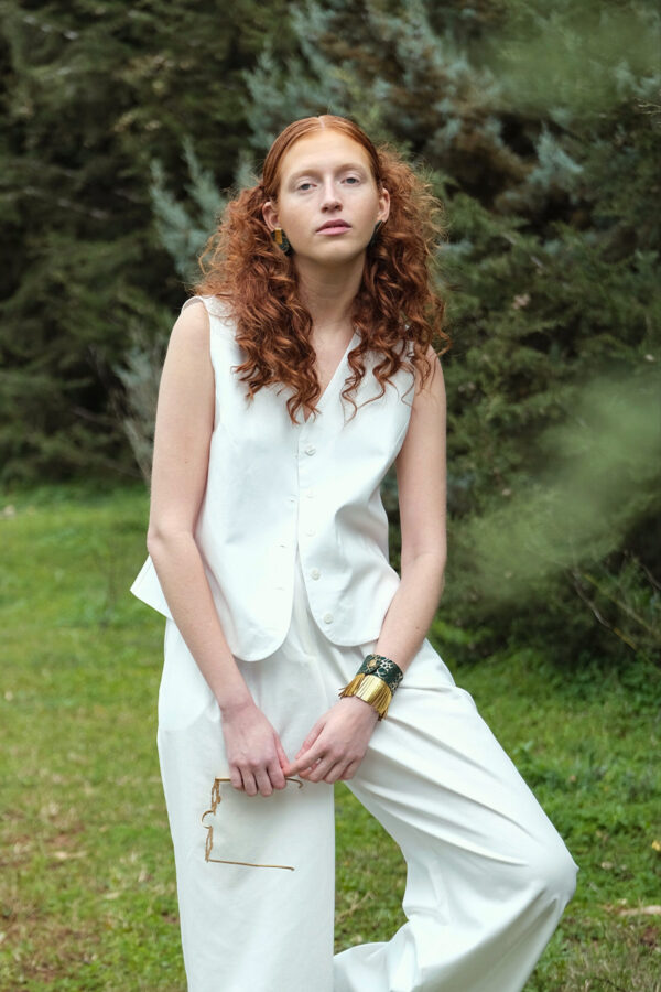 Avra (Vest - White)