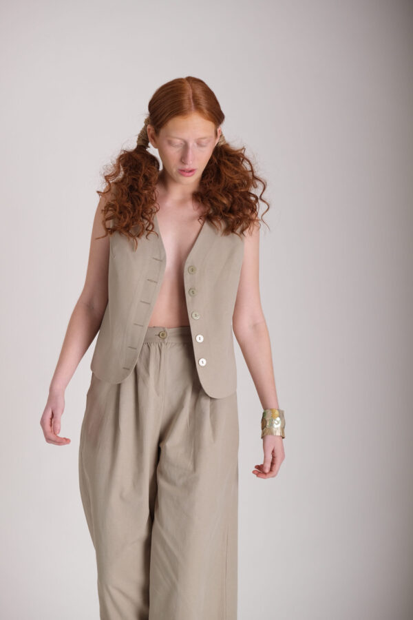 Avra (Vest - Olive Green)