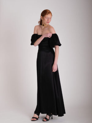 Kynthia (Black)